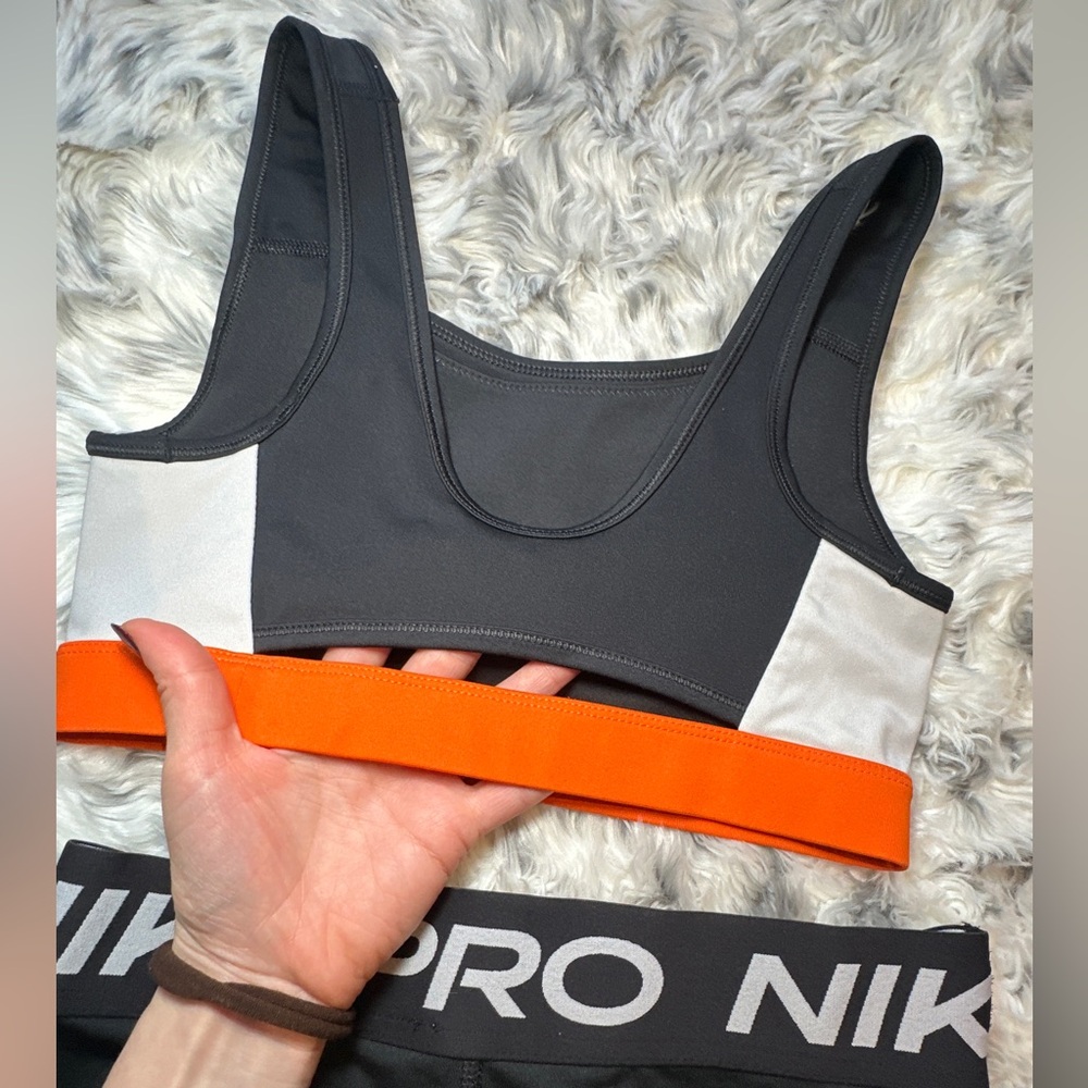 Nike Black Orange White Logo Sports Bra & Matching Shorts Set size XS Small EUC - Picture 6 of 7